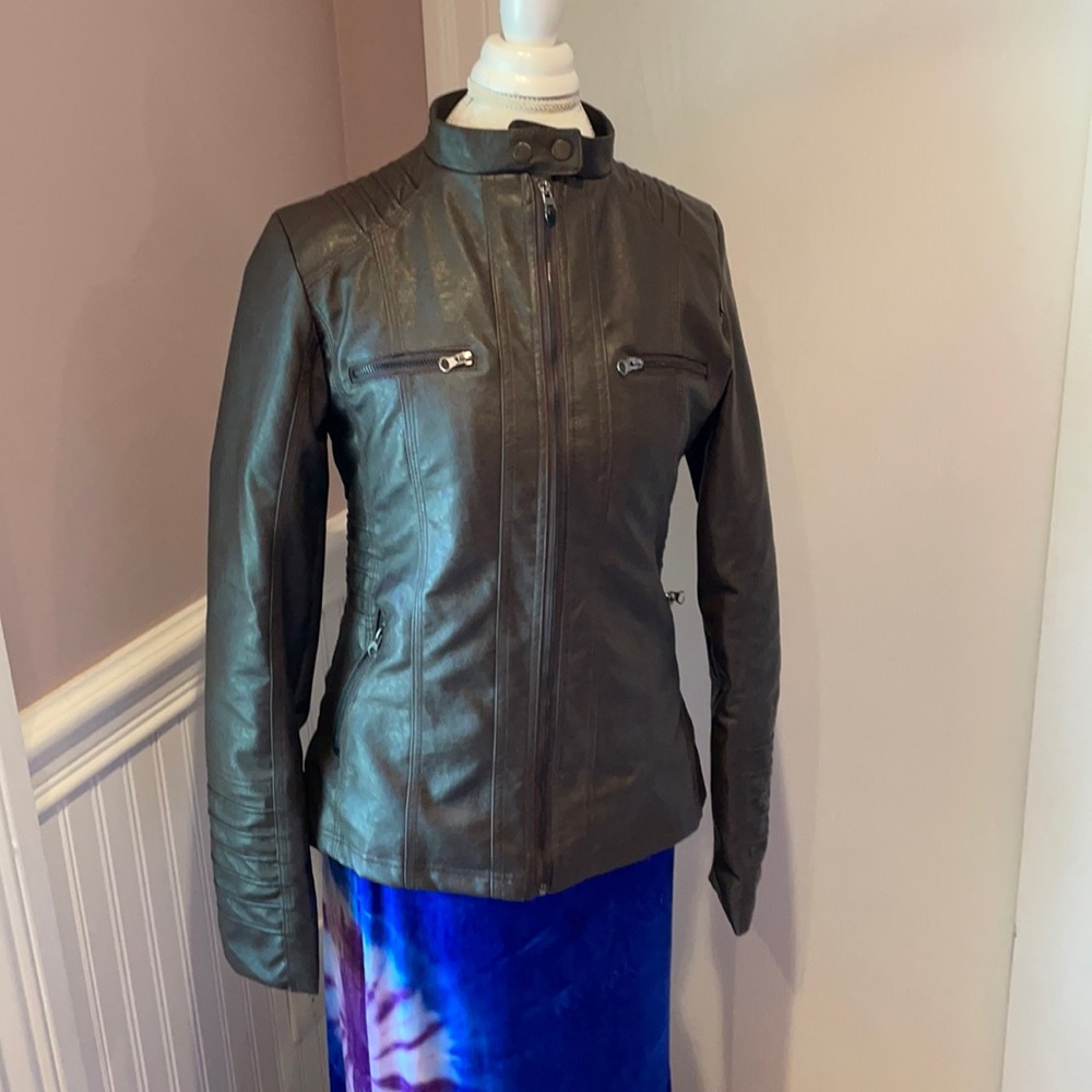 Brown leather fax jacket size